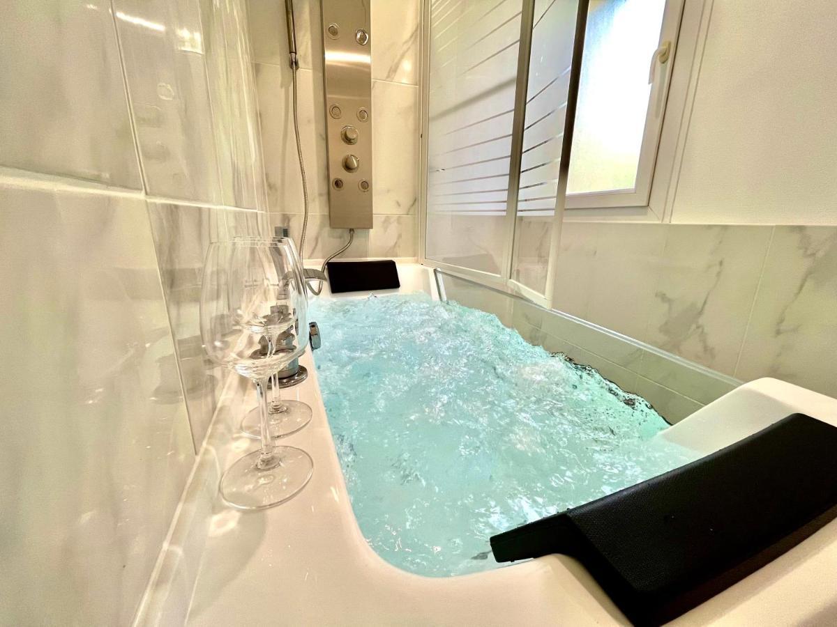 Cocon Luxe - Sauna & Balneo Au Coeur De 兰斯 外观 照片