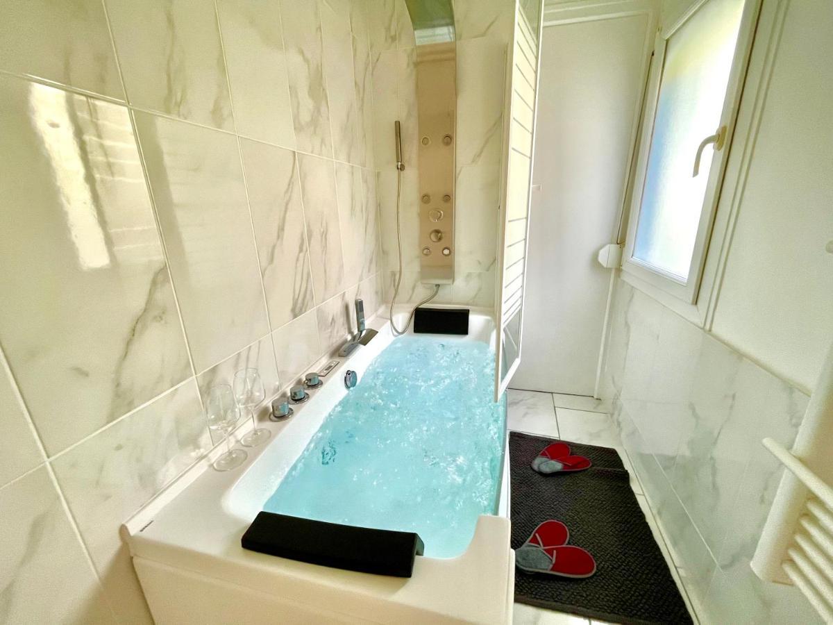 Cocon Luxe - Sauna & Balneo Au Coeur De 兰斯 外观 照片
